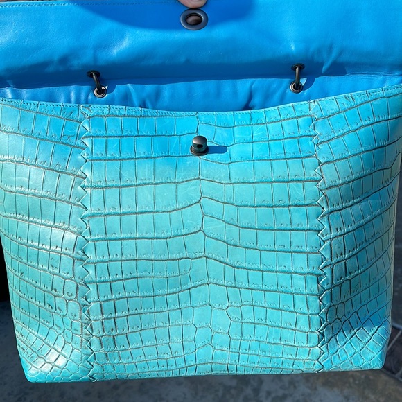 Bottega Veneta Crocodile Cocolave Tote - Picture 8 of 15